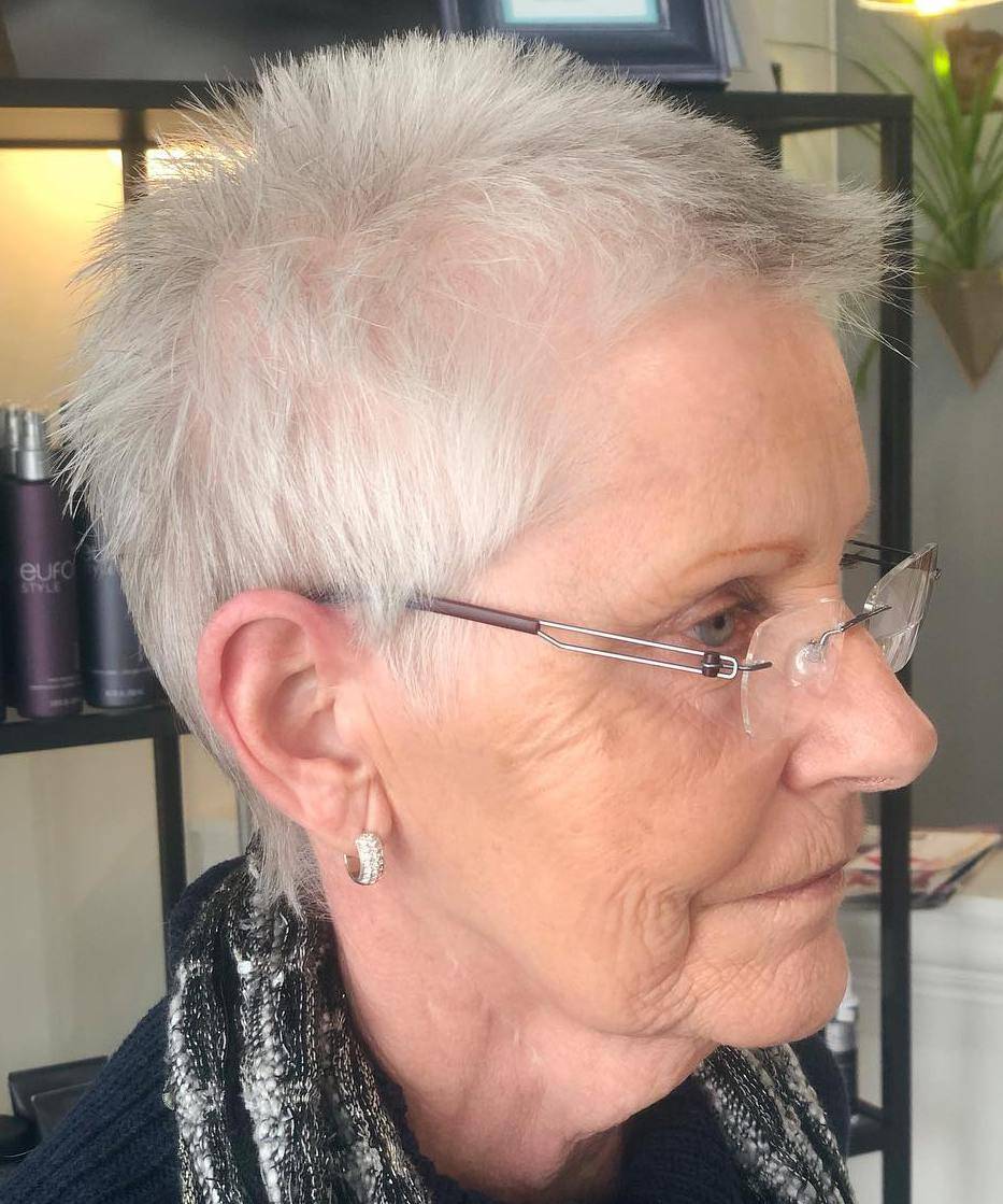 20 Elegant Hairstyles for Women over 70 to Pull Off in 2021