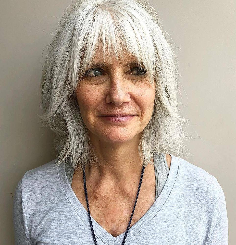 30 Stylish Hairstyles and Haircuts for Older Women to Rock in 2021