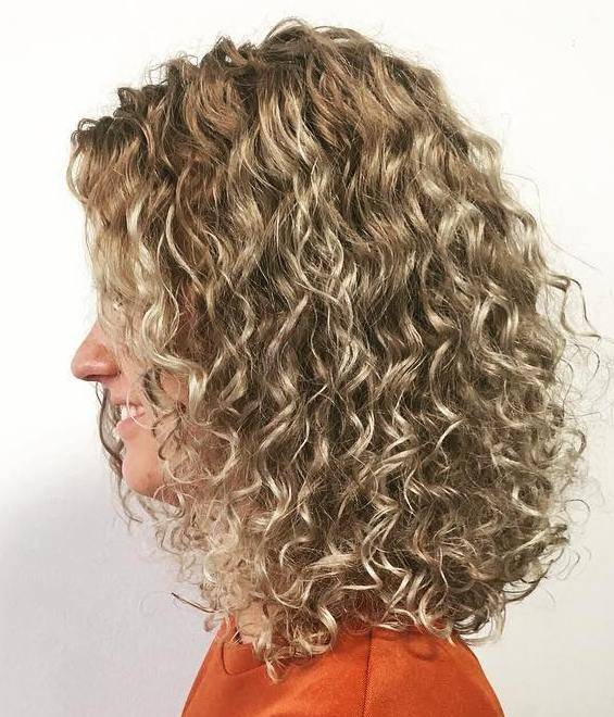 35 Cool Perm Hair Ideas Everyone Will Be Obsessed With in 2021