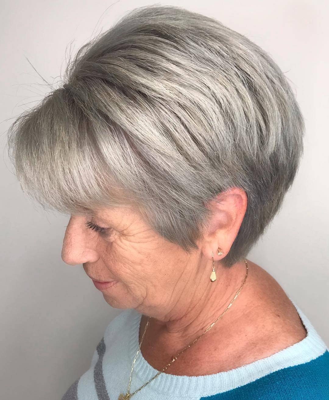 35 Gray Hair Styles to Get Instagram-Worthy Looks in 2021