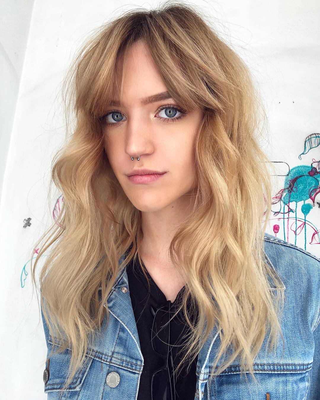35 Instagram Popular Ways to Pull Off Long Hair with Bangs in 2021