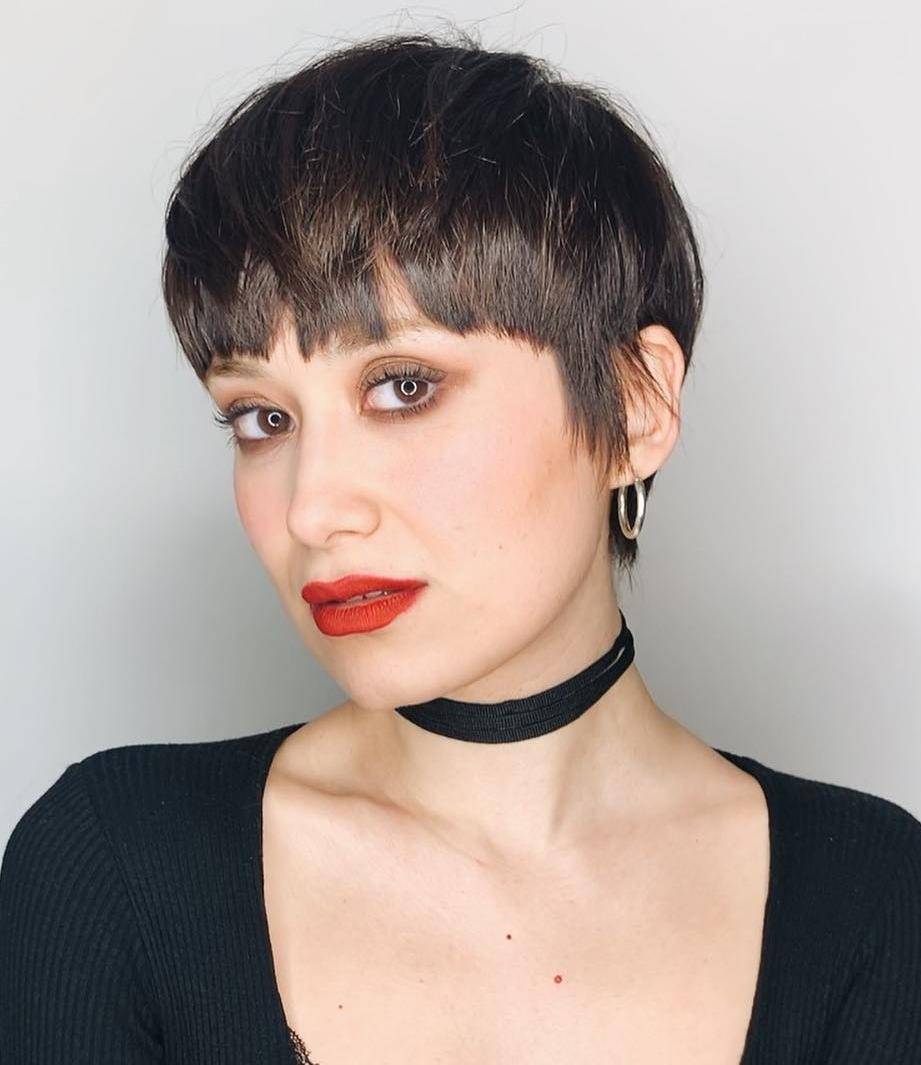 35 Most Stunning Ideas of Short Hair with Bangs for 2021