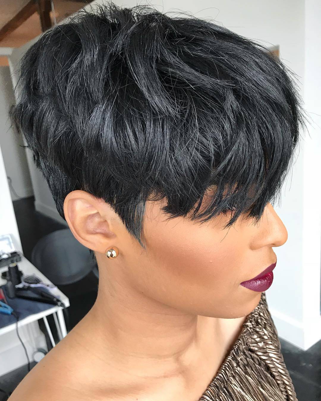 40 Captivating Hairstyles for Thick Hair You Can’t Miss in 2021