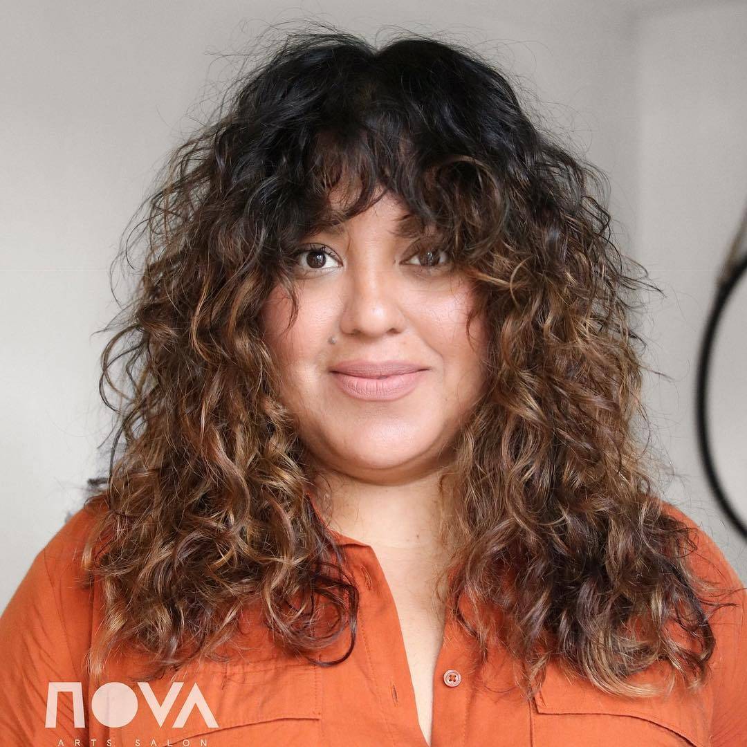 40 Incredibly Cool Curly Hairstyles for Women to Embrace in 2021