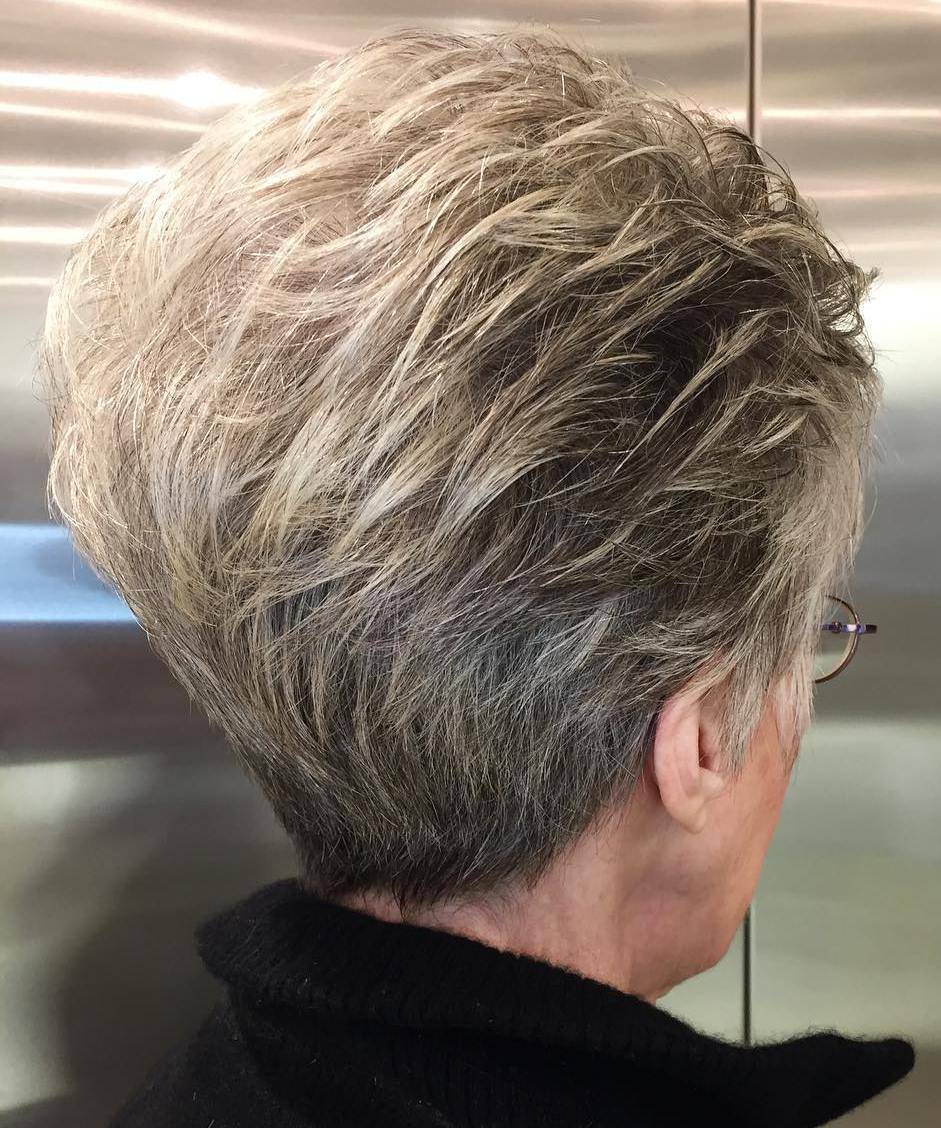 50 Short Hairstyles and Haircuts for Women over 50 to Sport in 2021