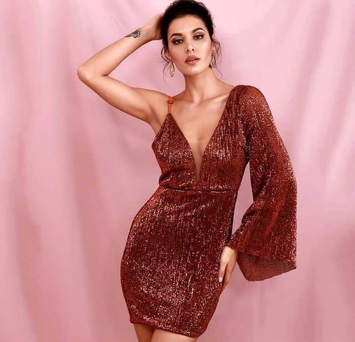 15 New Year’s Eve Dresses 2022 That Look Perfect