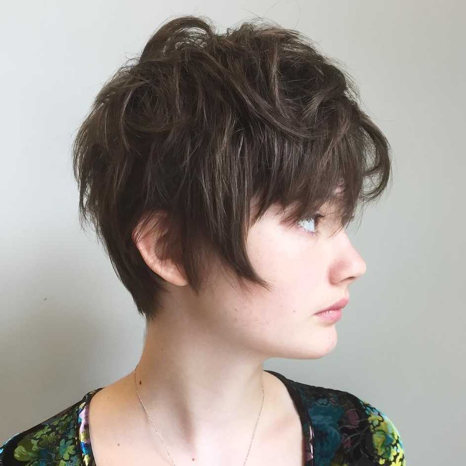 25 Ways to Pull Off a Long Pixie Cut and To Look Picture-Perfect in 2021