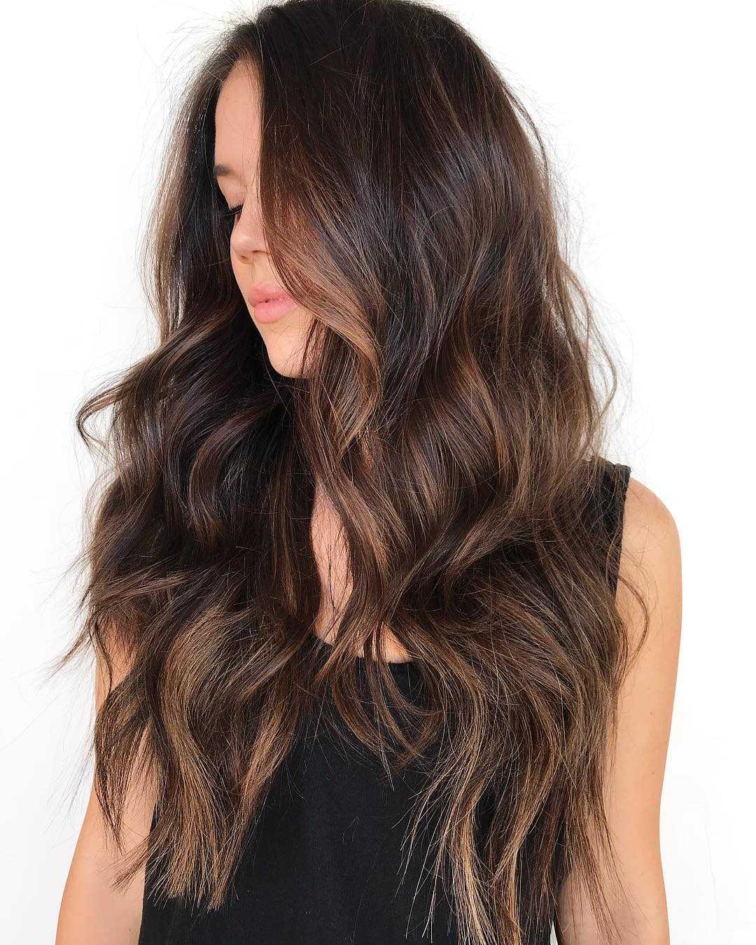 30 Hottest Trends for Brown Hair with Highlights to Nail in 2021