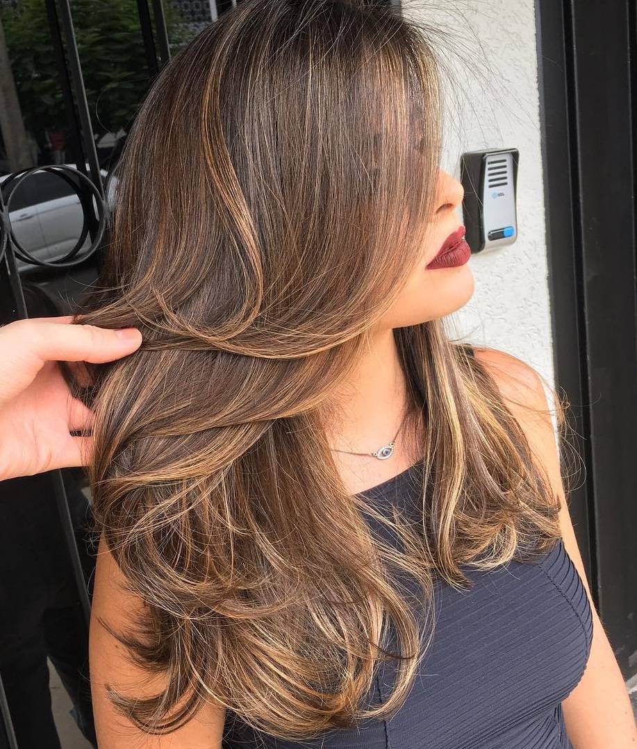 35 Stunning Long Haircuts for Women - Womanstrong