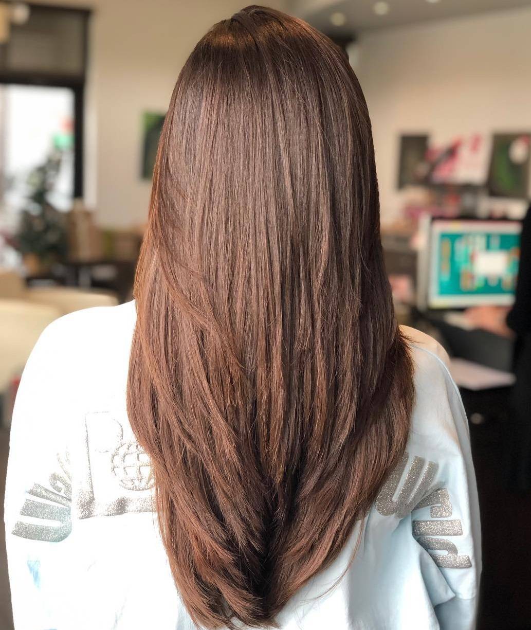 35 Stunning Long Haircuts for Women to Try in 2021