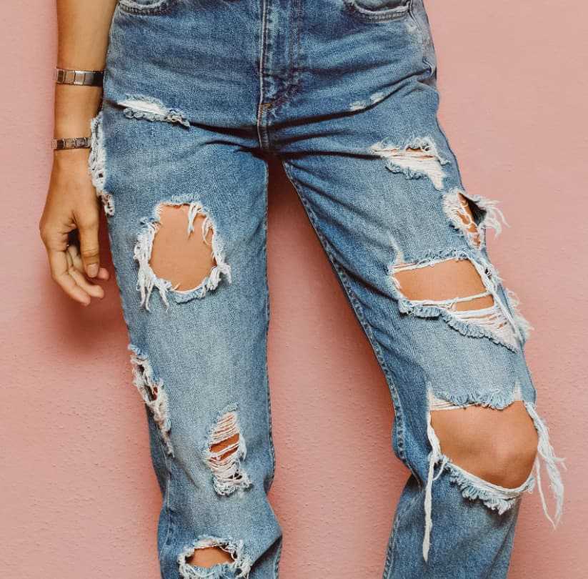 Top 21 Best Women’s Jeans 2022 That Are Currently Trendy