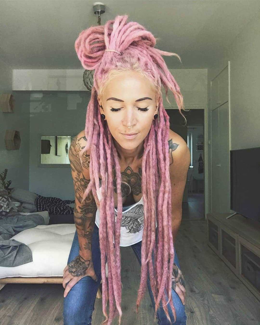 What's Hot in Dread Styles for Women in 2022 - Hairstylery