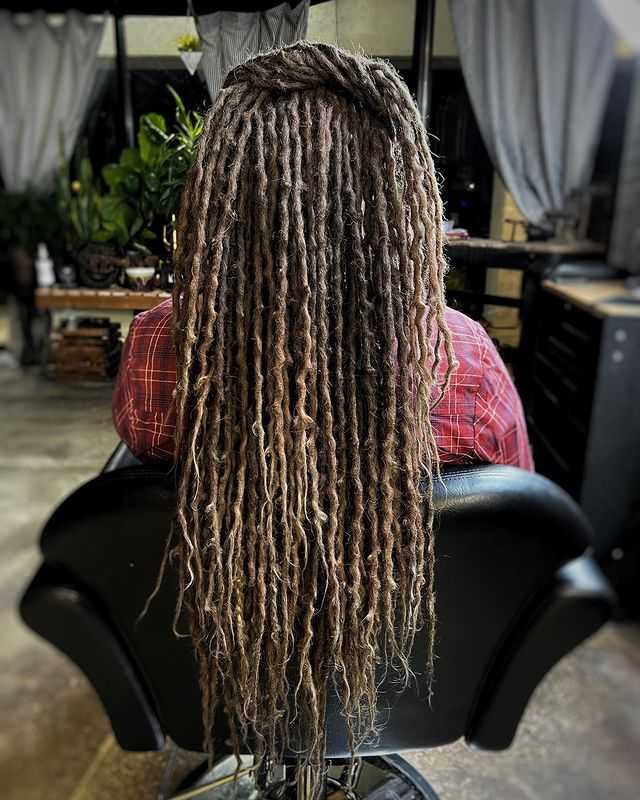 What's Hot in Dread Styles for Women in 2022 - Hairstylery